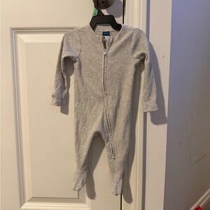 Old Navy Gray Kids Pajama Footies